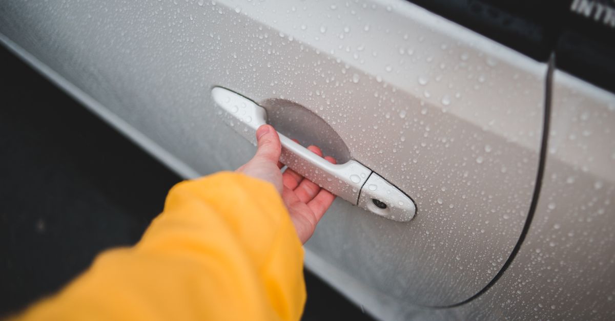 Vehicle Lockout Service — Maple Guard Locksmith Hamilton