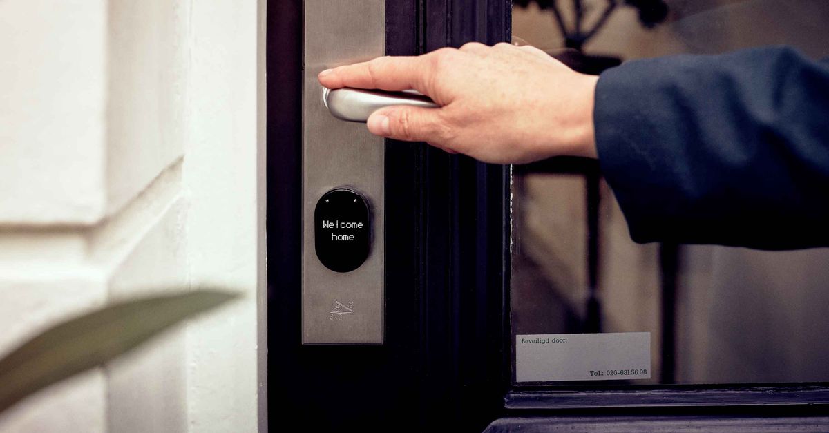 How to Choose a Smart Lock for Your Hamilton Home — Maple Guard Locksmith Hamilton