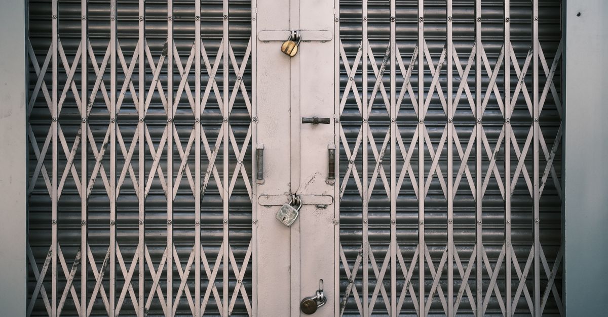 door lock repair home — Maple Guard Locksmith Hamilton