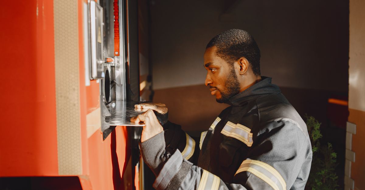Emergency Locksmith Response for Hamilton Businesses: How the Process Works — Maple Guard Locksmith Hamilton