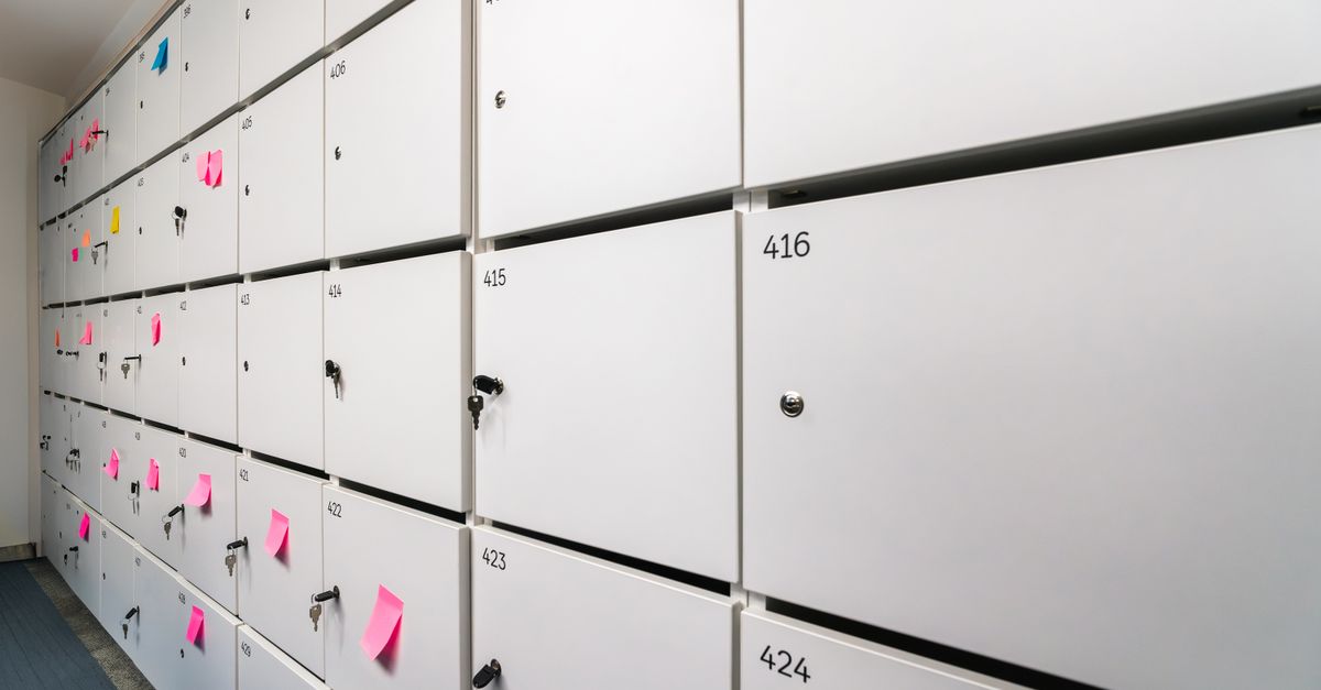 Why Hamilton Businesses Rekey Commercial Locks After Staff Turnover — Maple Guard Locksmith Hamilton