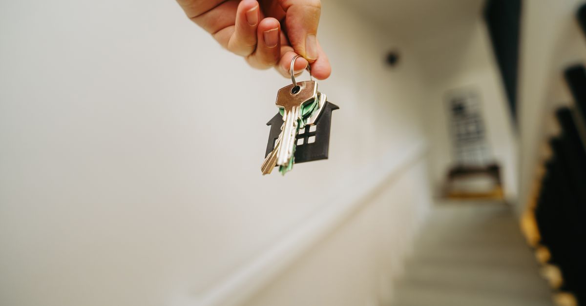 Why Hamilton Homeowners Choose a Professional Home Rekeying Service — Maple Guard Locksmith Hamilton